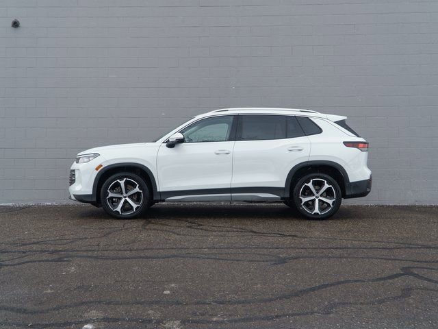 Used 2025 Volkswagen Tiguan SE w/ Panoramic Sunroof Package video 2