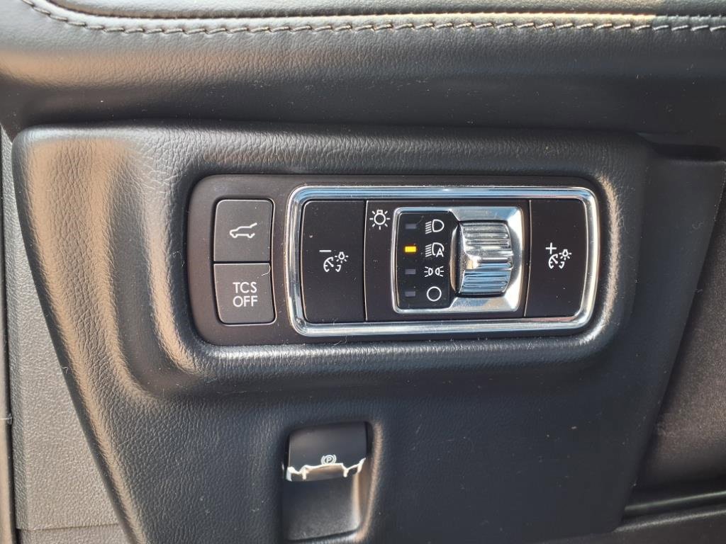 Used 2023 Lincoln Nautilus Reserve image 18