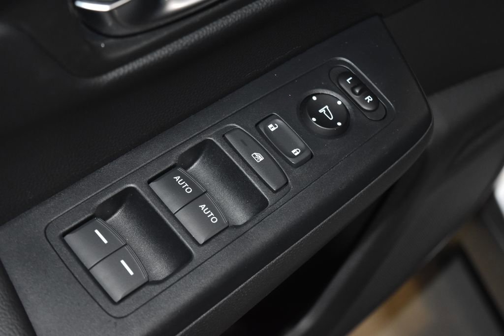 Used 2024 Honda CR-V Sport image 5