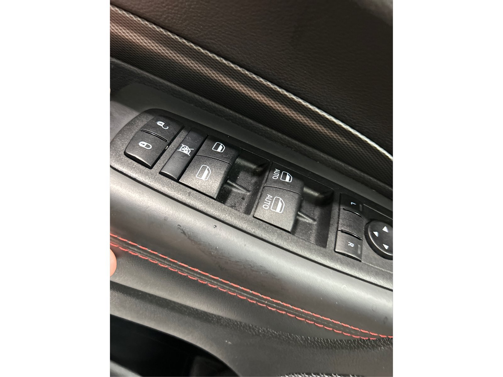 Used 2024 Dodge Durango GT AWD/4WD image 30