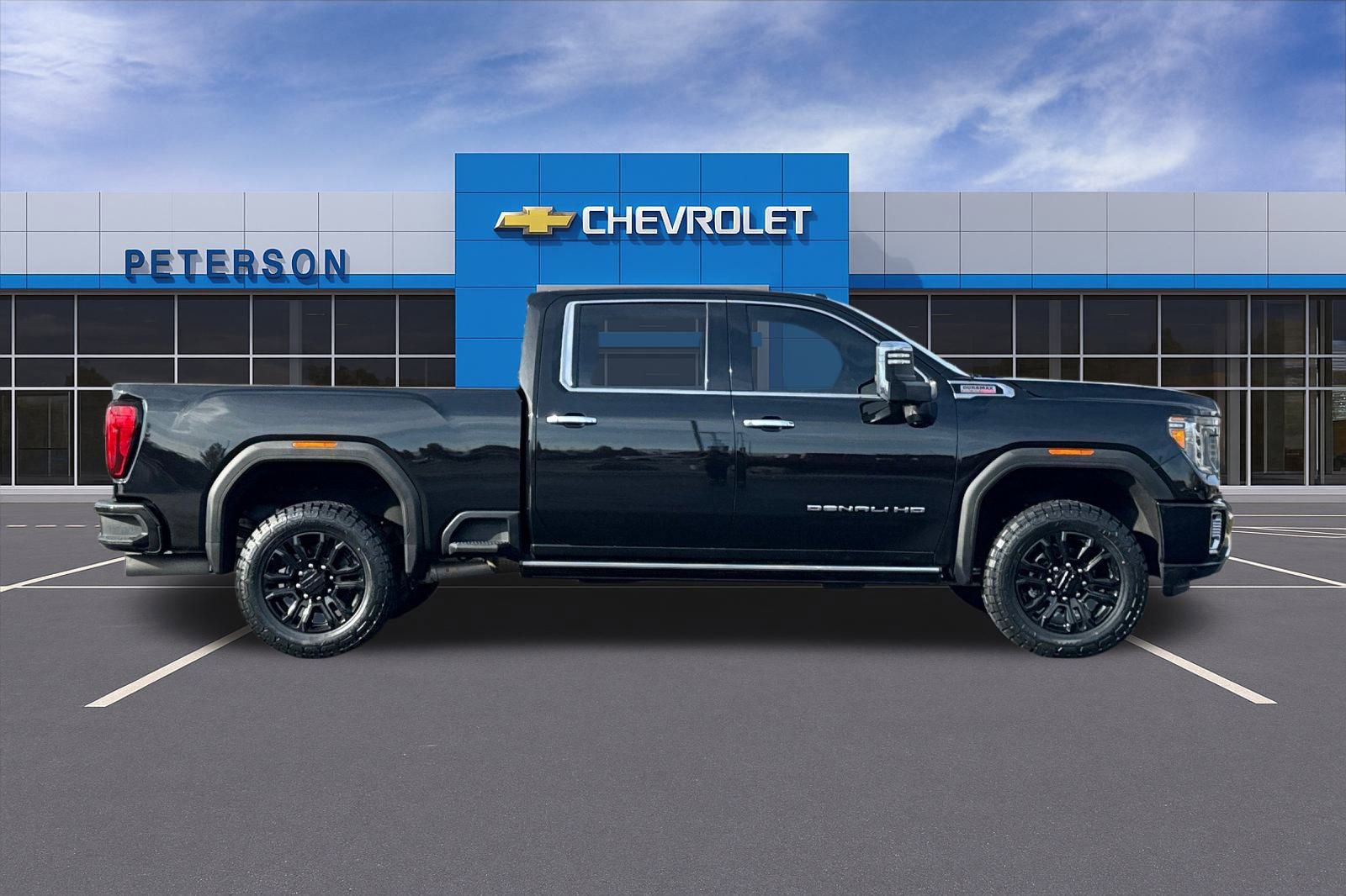 Certified 2023 GMC Sierra 3500 Denali w/ Denali Black Diamond Edition image 3