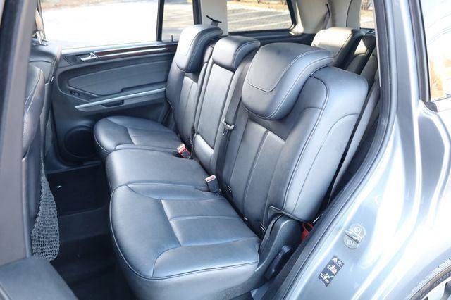 Used 2012 Mercedes-Benz GL 450 4MATIC image 21