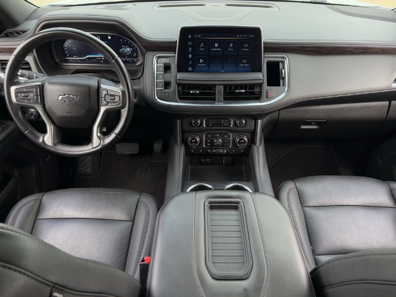 Used 2023 Chevrolet Suburban Z71 AWD/4WD image 12