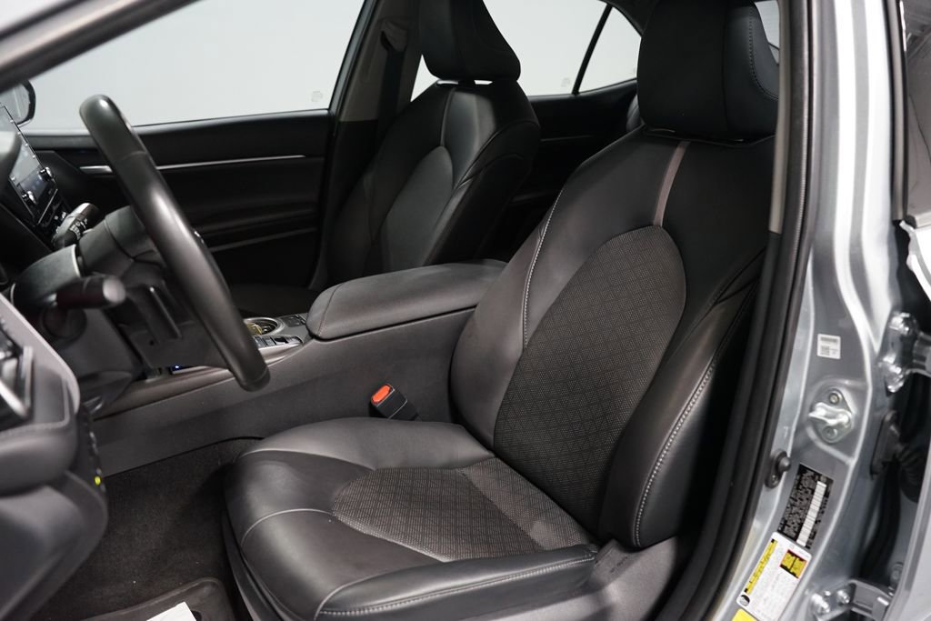 Certified 2023 Toyota Camry XSE FWD image 28