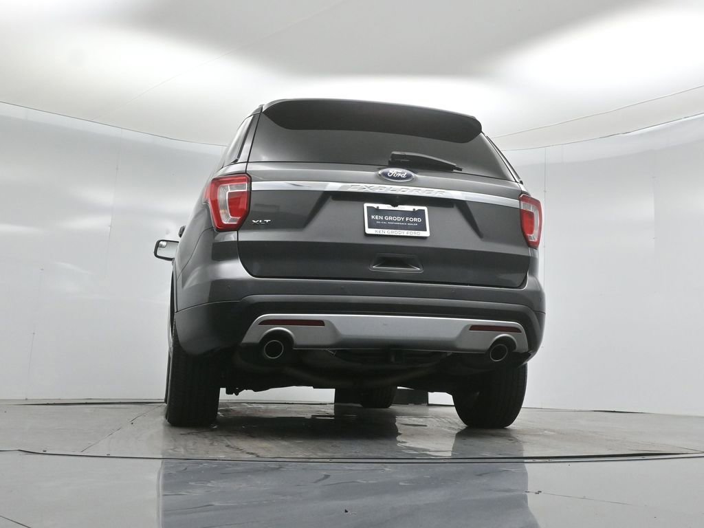 Certified 2017 Ford Explorer XLT w/ Equipment Group 202A FWD image 52