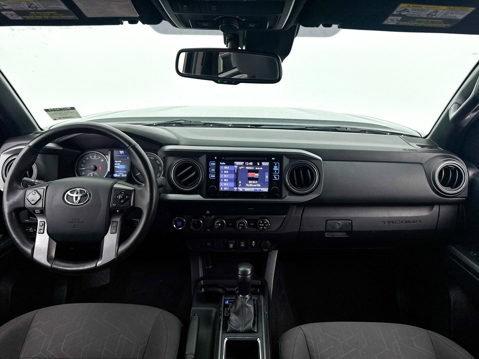 Used 2019 Toyota Tacoma TRD Off-Road AWD/4WD image 17