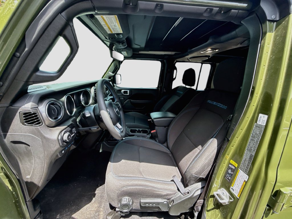 Certified 2023 Jeep Wrangler Unlimited Rubicon 4xe AWD/4WD image 23