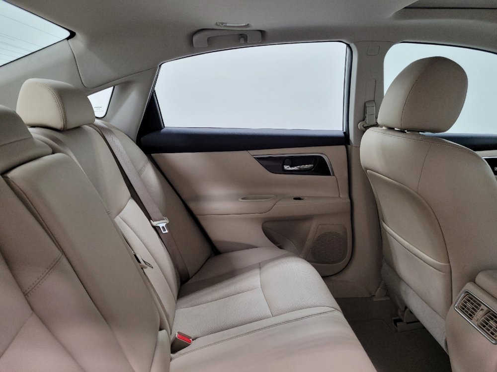 Used 2014 Nissan Altima 2.5 SL w/ Technology Package FWD image 19