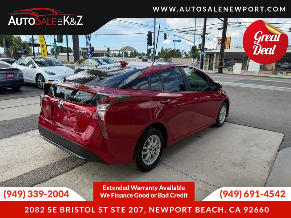 Used 2016 Toyota Prius Three FWD image 12