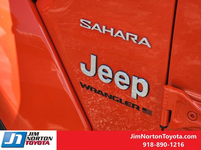 Used 2023 Jeep Wrangler Unlimited Sahara AWD/4WD image 12