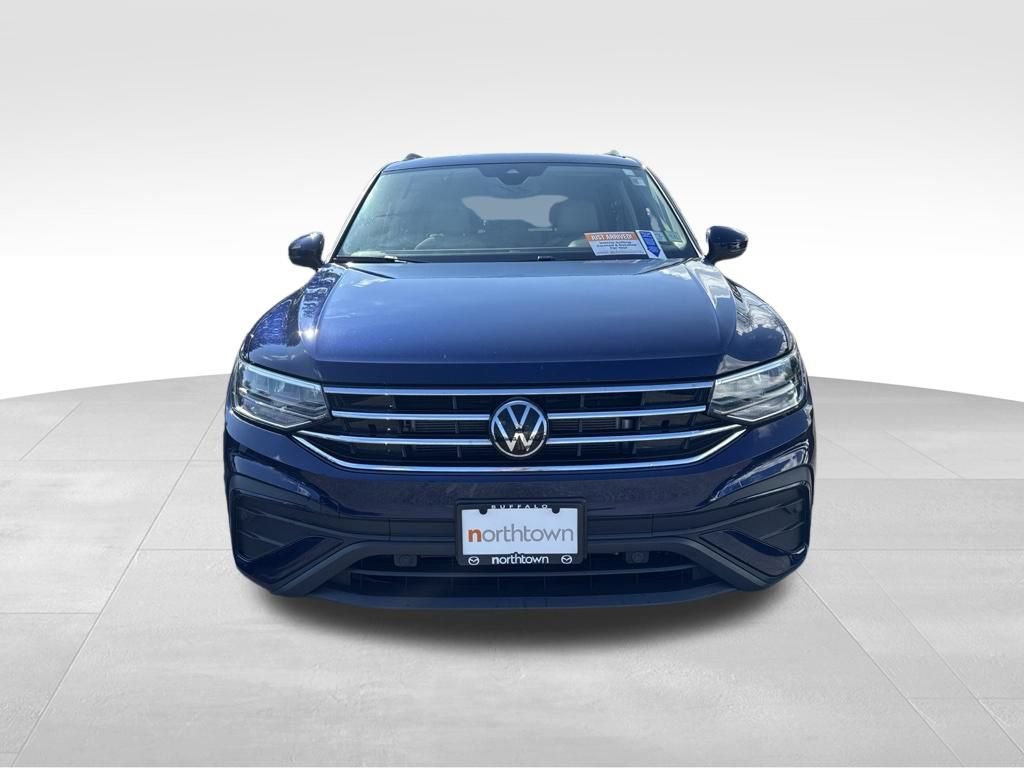 Used 2024 Volkswagen Tiguan SE AWD/4WD image 10