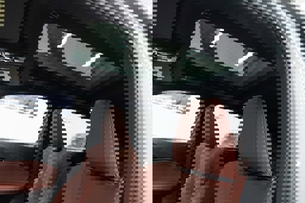 Used 2026 BMW X2 xDrive28i w/ M Sport Package image 8