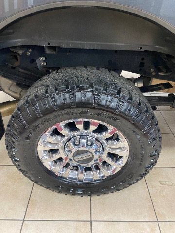 Used 2020 Ford F350 XLT w/ XLT Premium Package AWD/4WD image 26