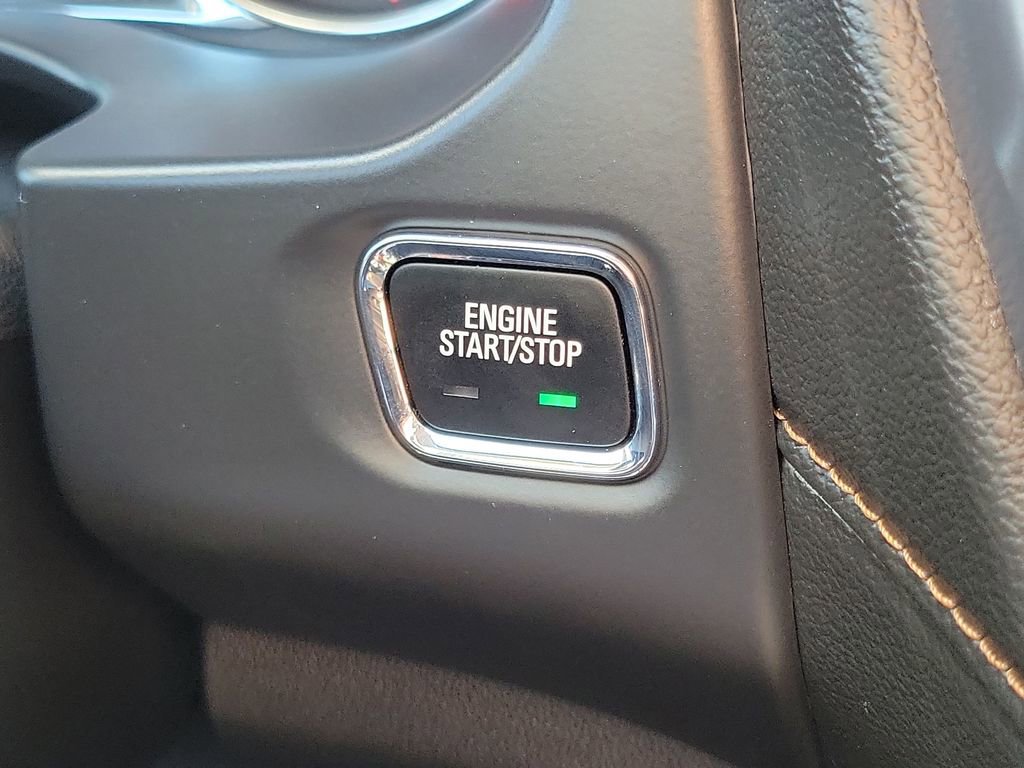 Used 2023 GMC Acadia AT4 w/ Technology Package AWD/4WD image 17