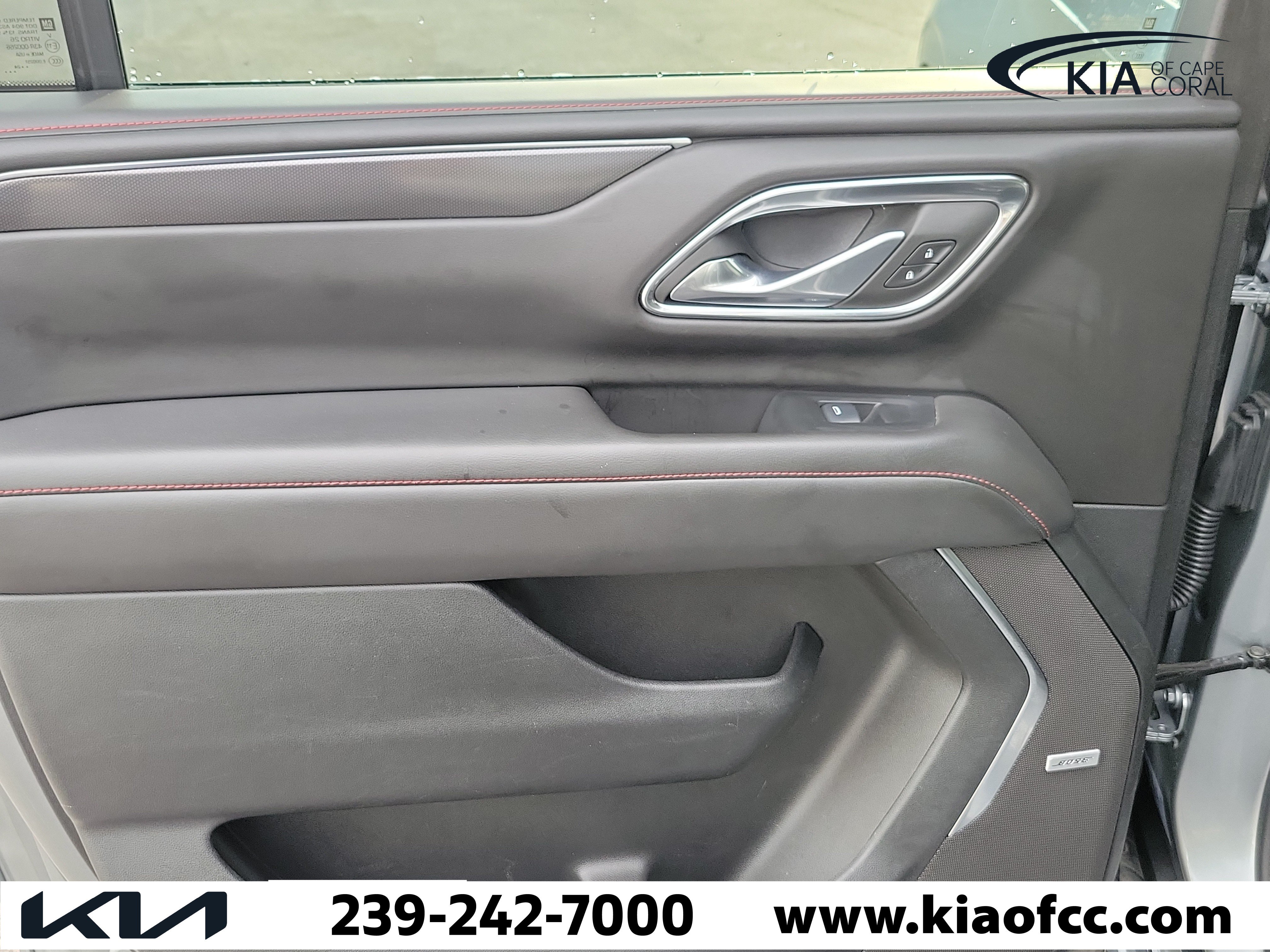 Used 2024 Chevrolet Suburban RST RWD image 16