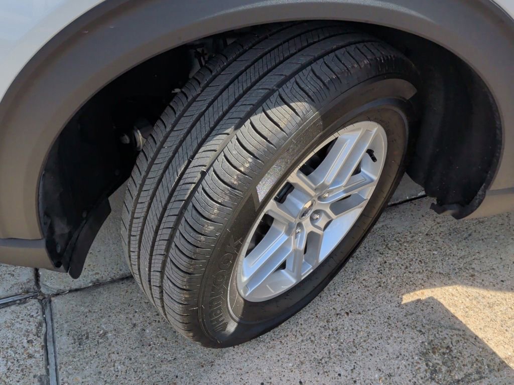 Used 2026 Ford Explorer Active image 49