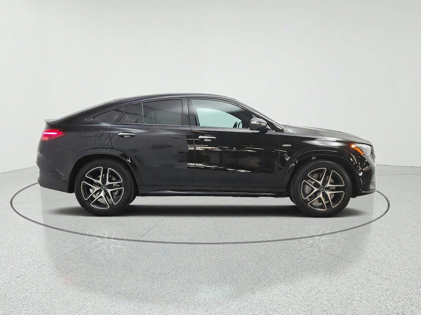 Certified 2026 Mercedes-Benz GLE 53 AMG 4MATIC Coupe image 4