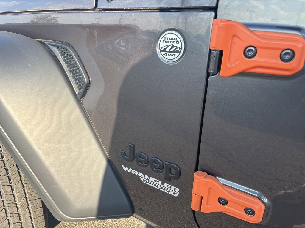Used 2021 Jeep Wrangler Sport AWD/4WD image 4