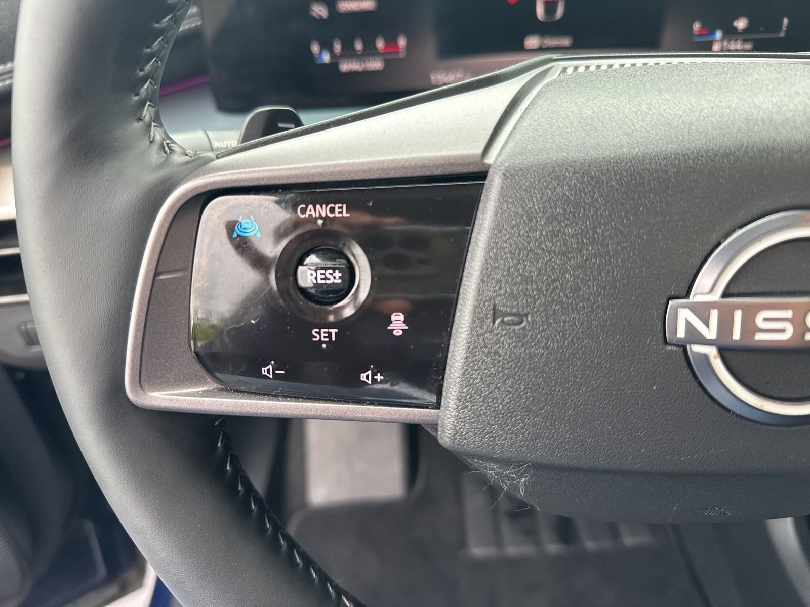 Used 2025 Nissan Murano SL AWD/4WD image 24