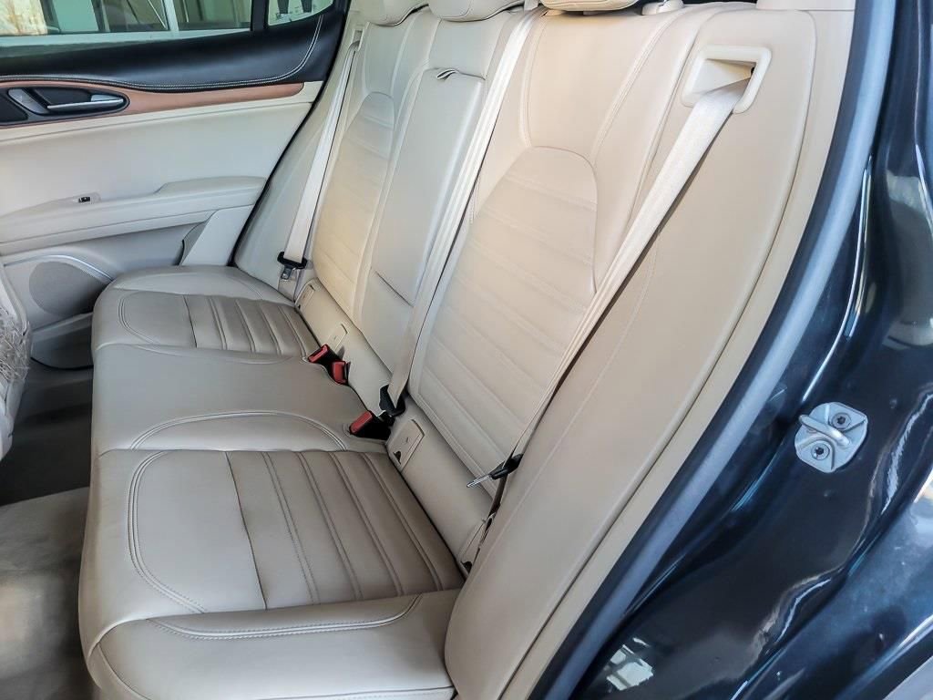 Used 2019 Alfa Romeo Stelvio Ti Lusso w/ Quick Order Package 22X Lusso image 11