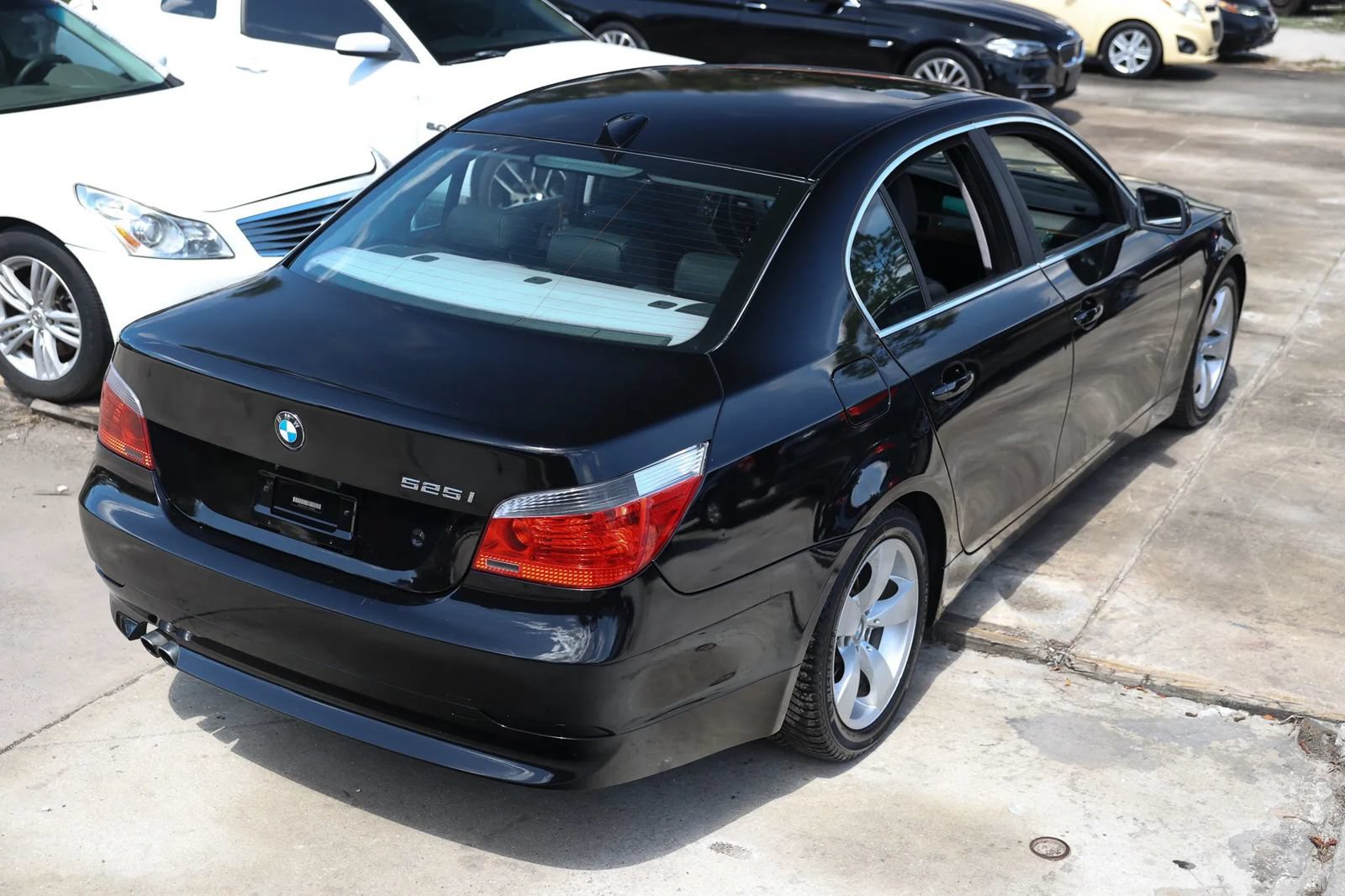 Used 2007 BMW 525i Sedan RWD image 6