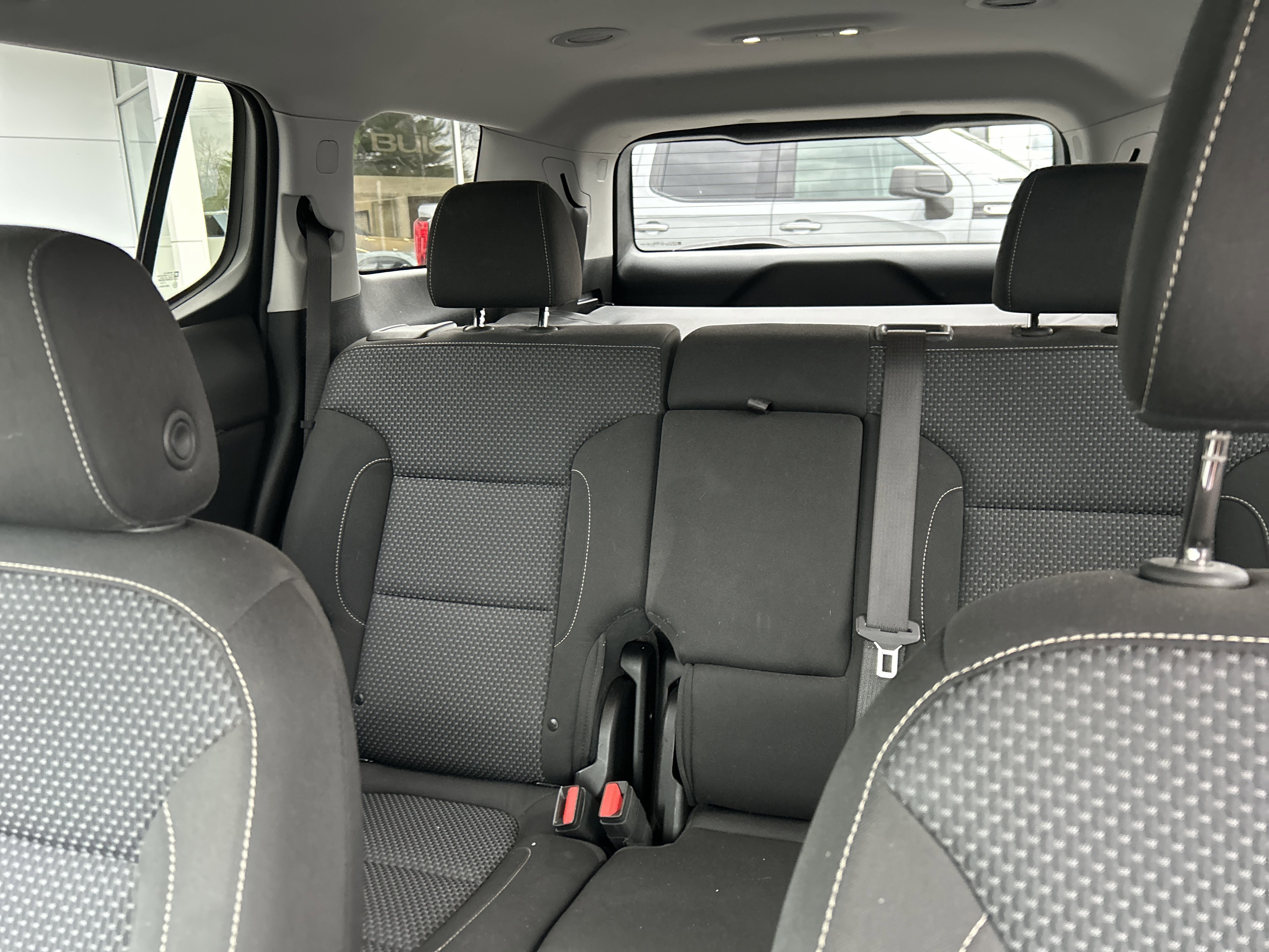 Certified 2021 GMC Acadia SLE w/ Driver Convenience Package image 17