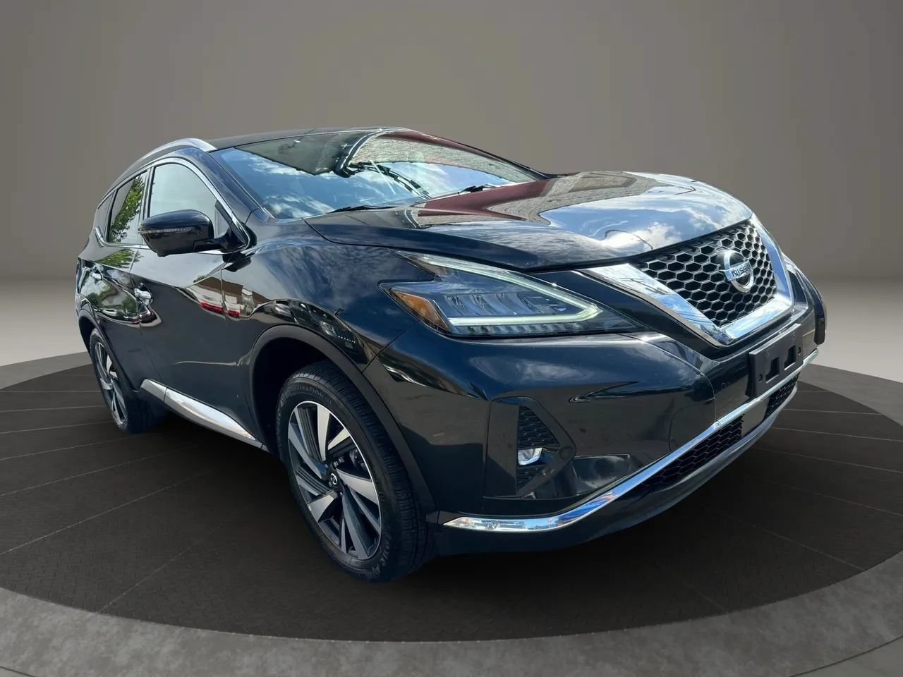 Used 2022 Nissan Murano SL w/ Cargo Package AWD/4WD image 3