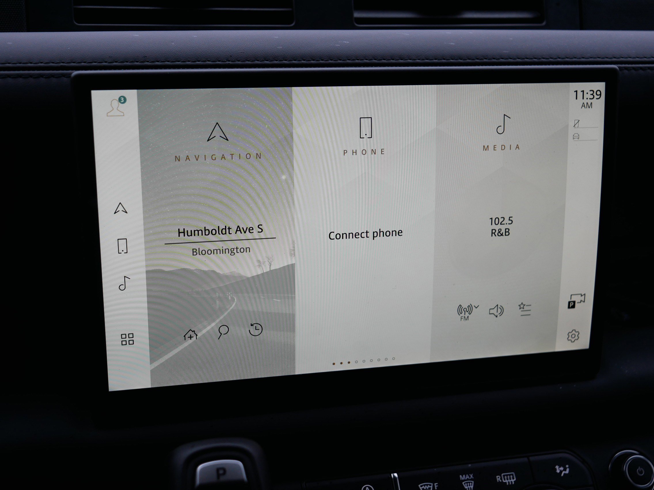 Used 2024 Land Rover Defender 130 X image 22