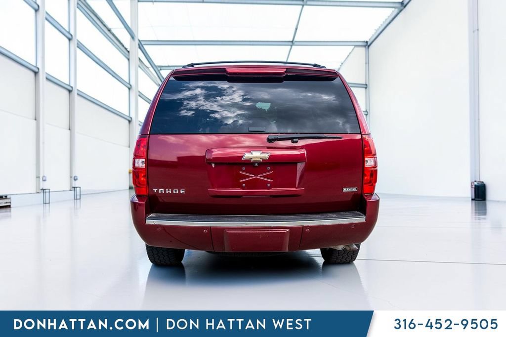 Used 2010 Chevrolet Tahoe LTZ AWD/4WD image 29