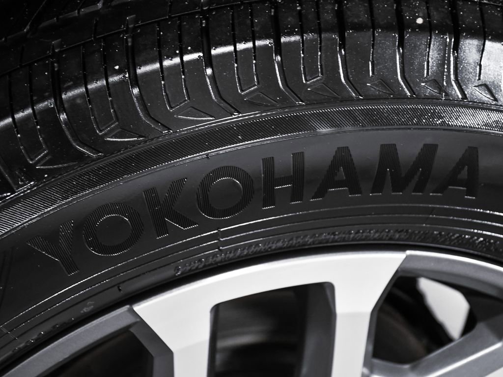 Used 2025 Toyota Tundra 1794 Edition image 92