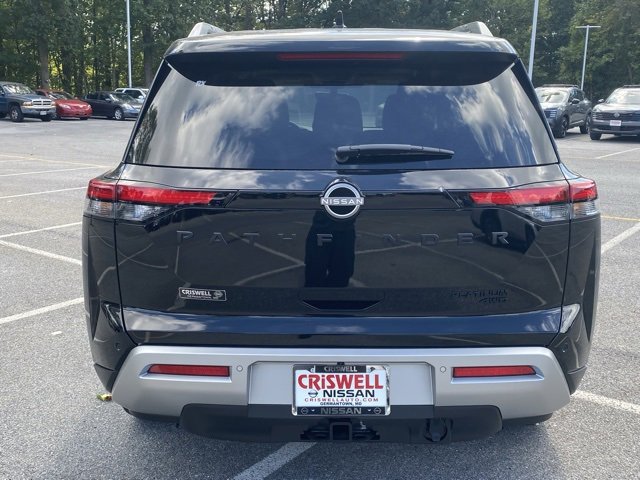 New 2025 Nissan Pathfinder Platinum w/ Black Appearance Package image 6