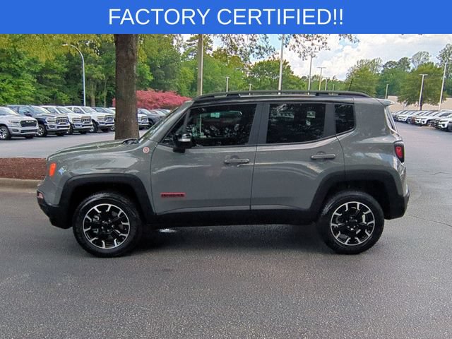 Certified 2023 Jeep Renegade Trailhawk AWD/4WD image 2