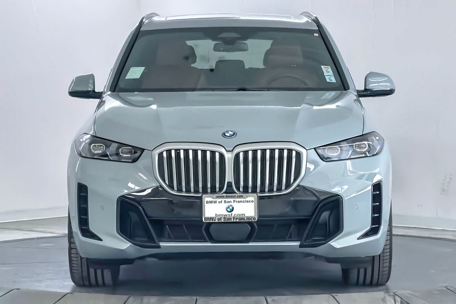 Used 2024 BMW X5 xDrive50e w/ Executive Package AWD/4WD image 10