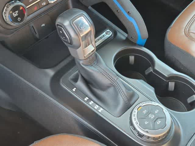 Used 2023 Ford Bronco Outer Banks w/ Sasquatch Package AWD/4WD image 30