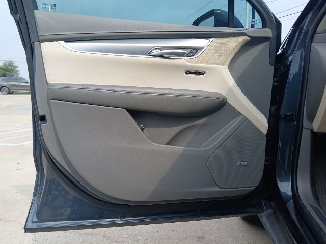 Used 2019 Cadillac XT5 Premium Luxury FWD image 15