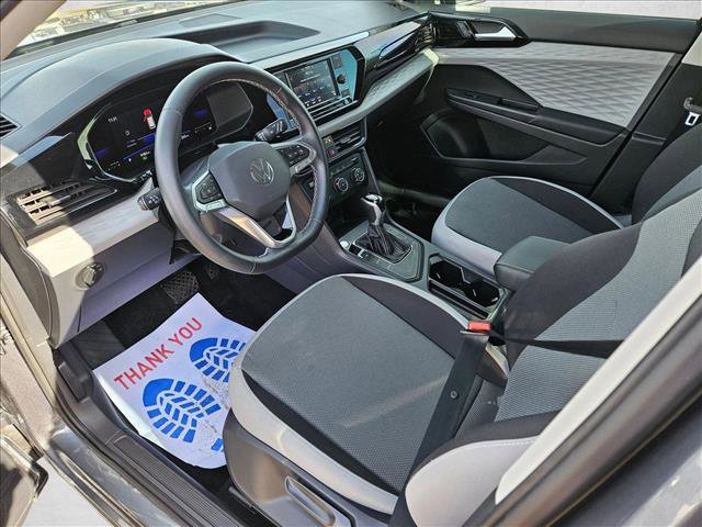 Used 2022 Volkswagen Taos S image 11