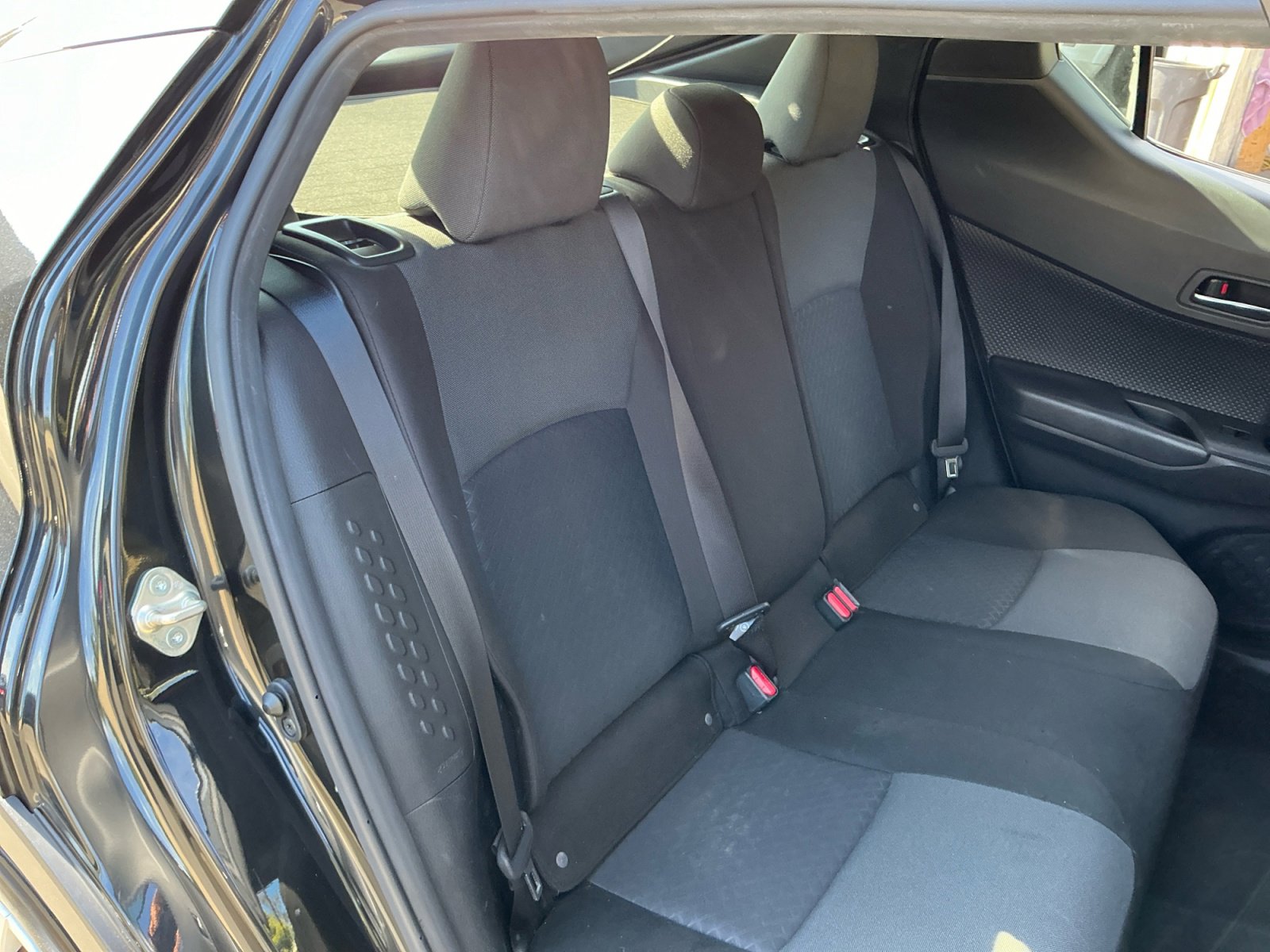 Used 2021 Toyota C-HR LE image 20