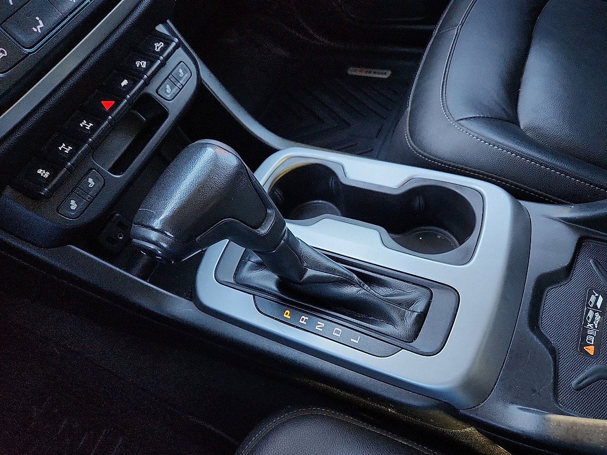 Used 2019 Chevrolet Colorado ZR2 image 12