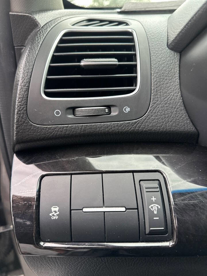 Used 2015 Kia Sorento LX image 16