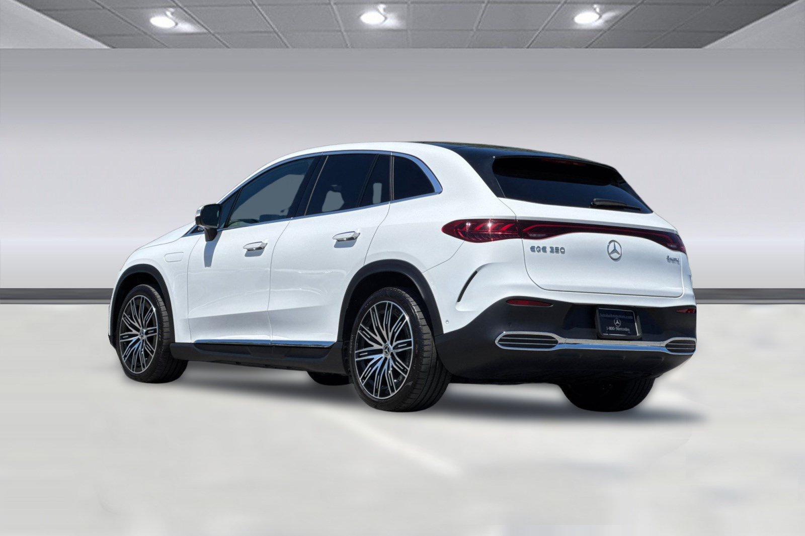 Certified 2023 Mercedes-Benz EQE 350+ 4MATIC SUV image 3