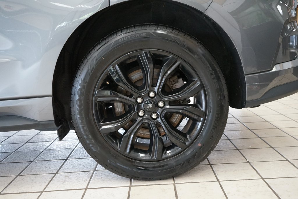 Used 2023 Ford Edge SE w/ Black Appearance Package AWD/4WD image 47