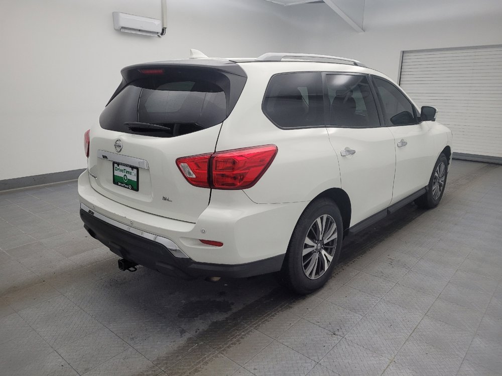 Used 2020 Nissan Pathfinder SL image 9