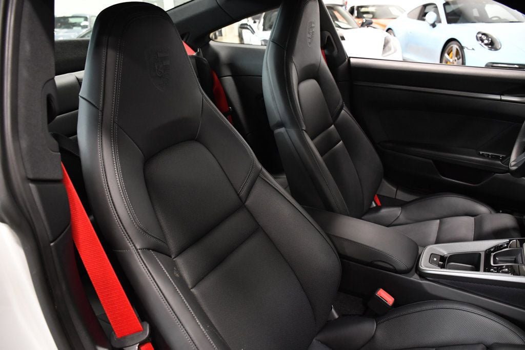 Used 2021 Porsche 911 Carrera S RWD image 35