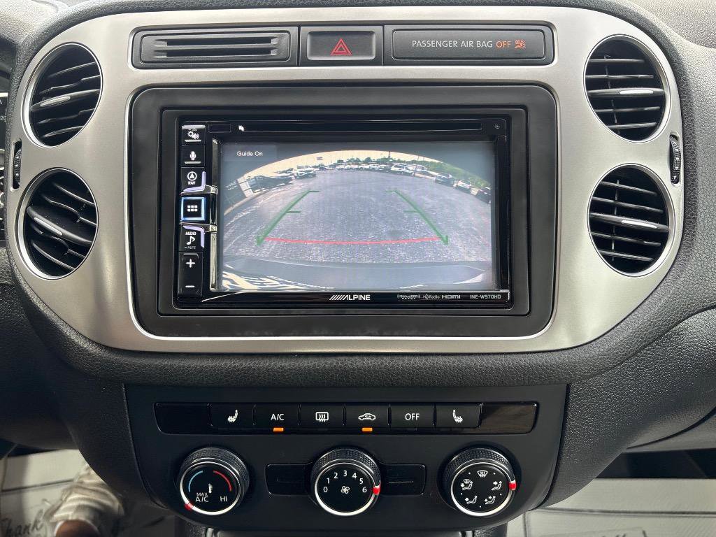 Used 2016 Volkswagen Tiguan S FWD image 19