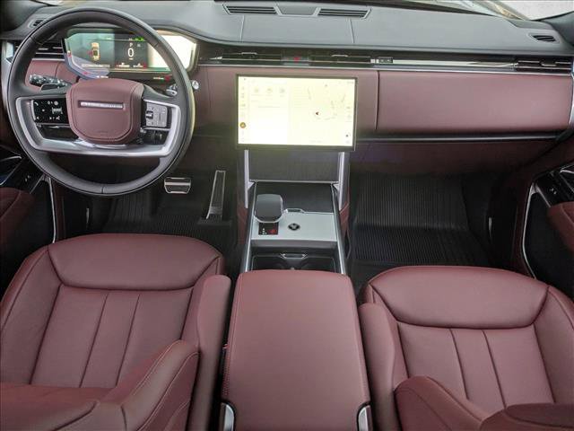 New 2026 Land Rover Range Rover SE image 15