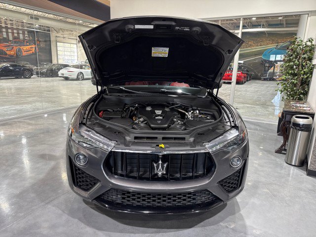 Used 2020 Maserati Levante GranSport image 15