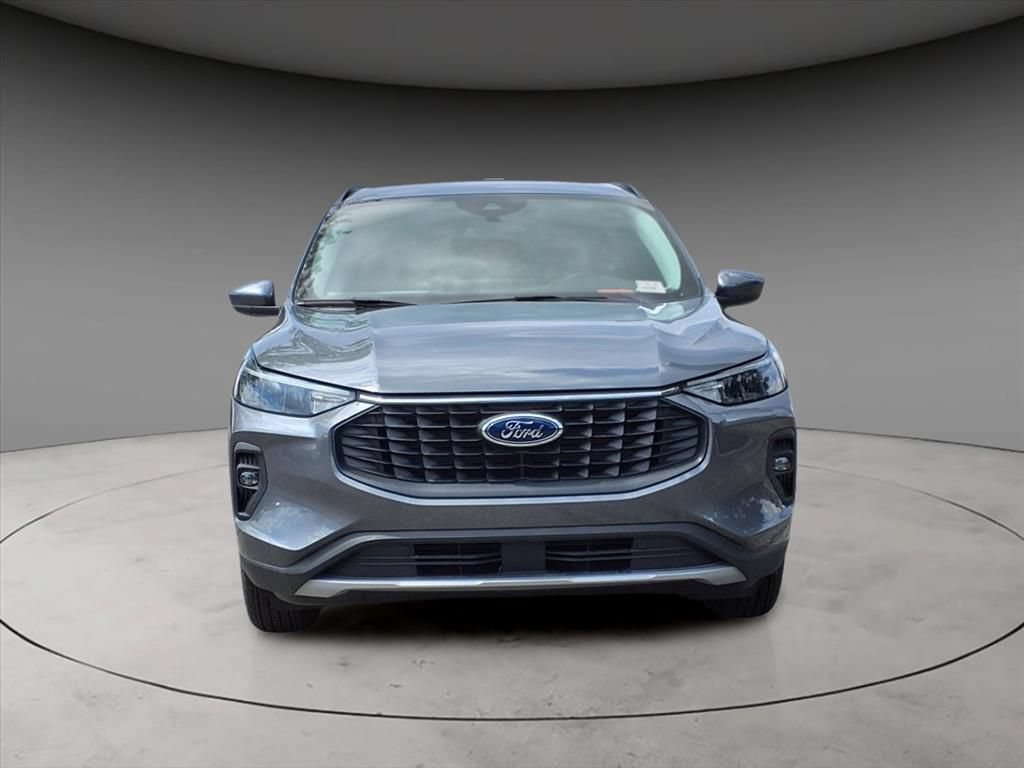 New 2024 Ford Escape SE FWD image 11