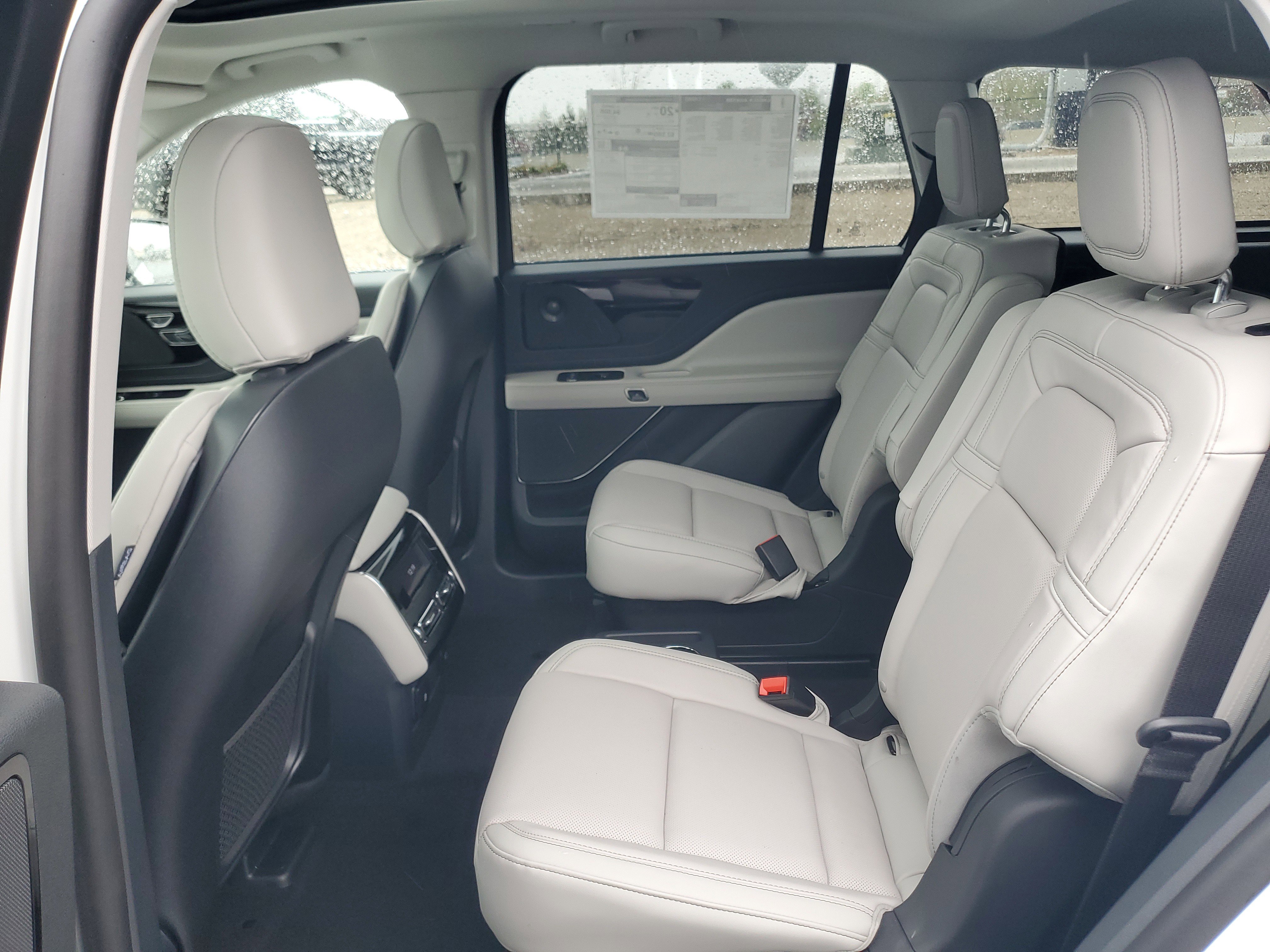 New 2026 Lincoln Aviator Reserve AWD/4WD image 23
