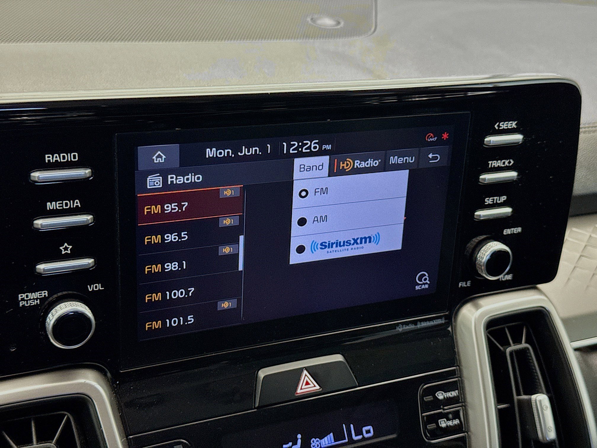 Used 2021 Kia Sorento S FWD image 11
