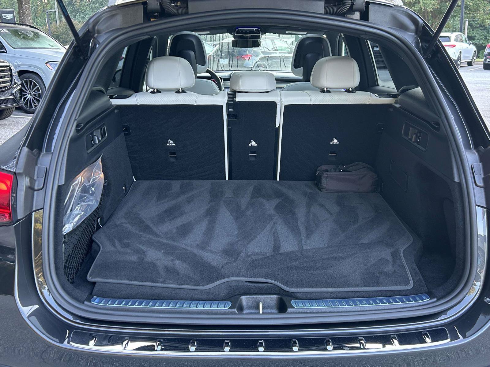 Certified 2025 Mercedes-Benz GLC 350e 4MATIC image 10